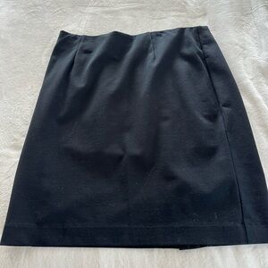 J.Jill black pull on skirt.